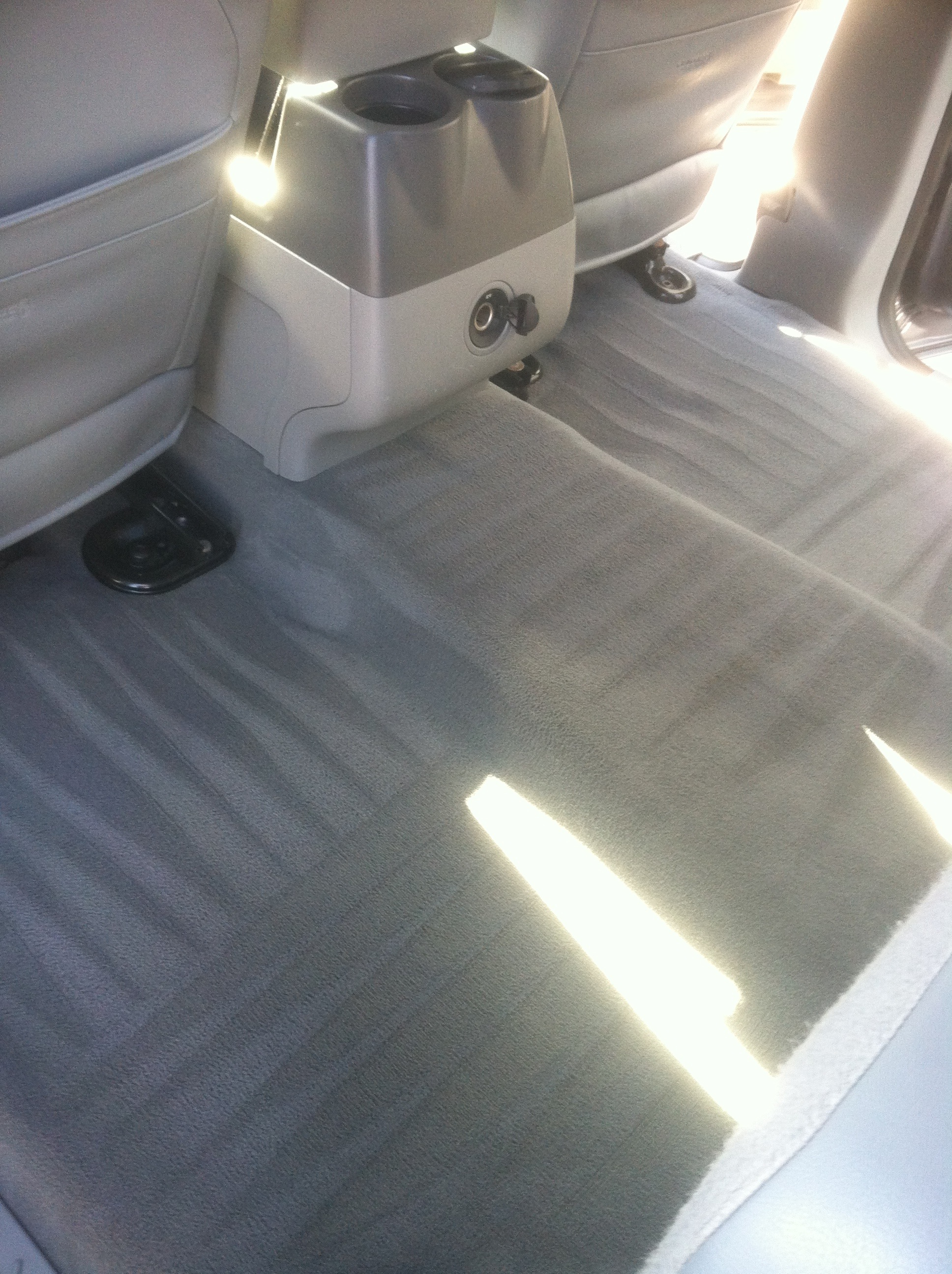 Posts Tagged: Ford Truck F-150 Interior Detail Carpet Shampoo